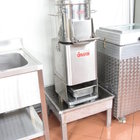 Piedistallo in acciaio pelapatate.jpg
