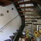 Scala rustica a ventaglio in ferro e legno [3].jpg