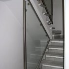 Parapetto in acciaio inox e vetro [3].jpg