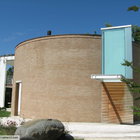 Ingresso e giardino.jpg